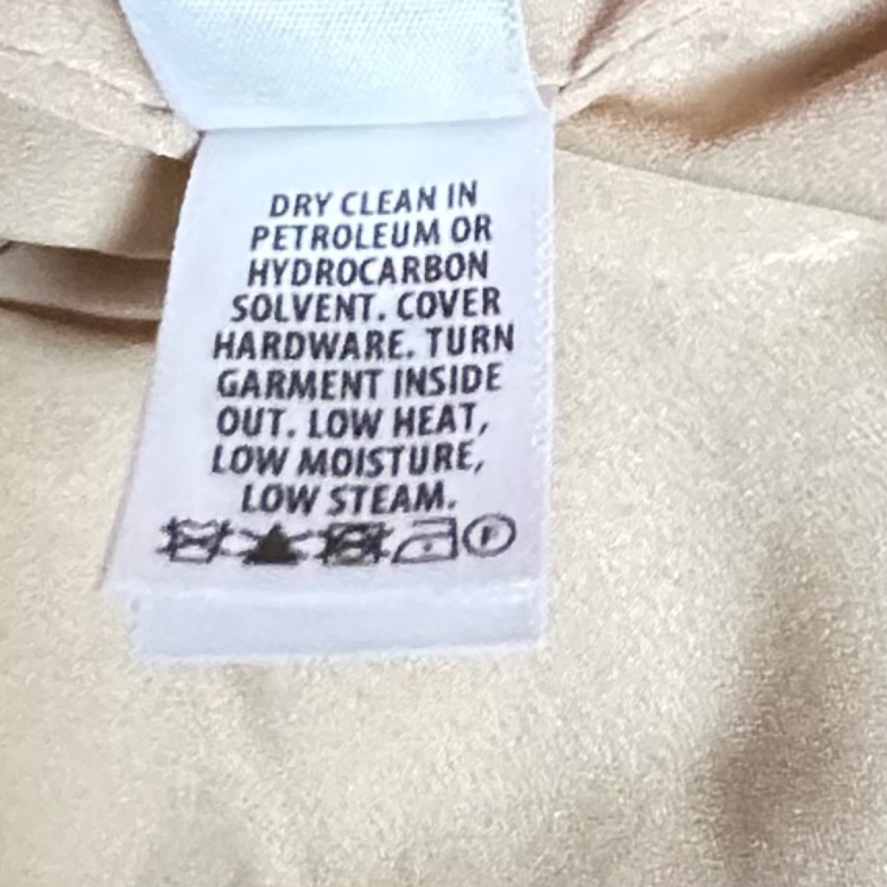St. John gold knit blazer - Picture 12 of 13